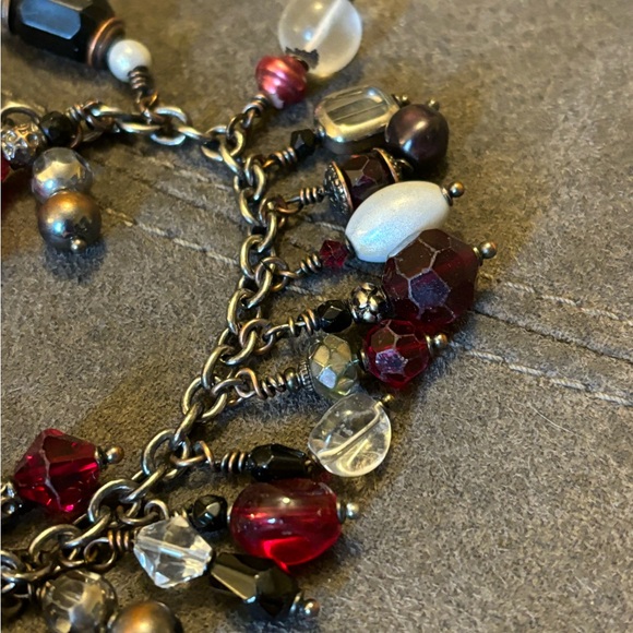 Lia Sophia Beaded Dangle Bracelet EUC Red & Black - Picture 2 of 3